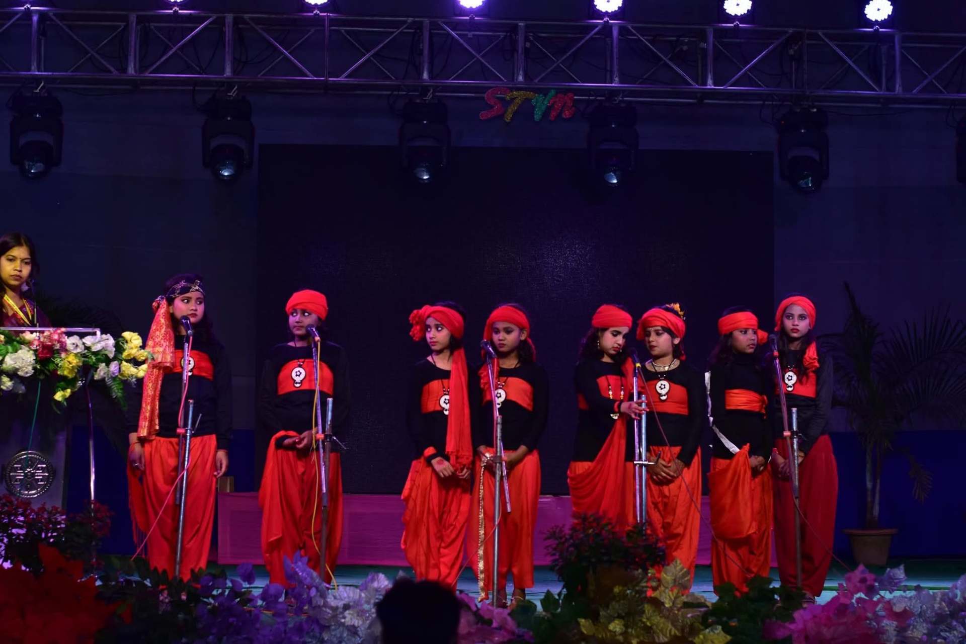 শ্রুতি নাটক — দলগত উপস্থাপনা